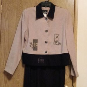 Two-piece women's size 10 positive attitude dress and jacket adorable faux suede